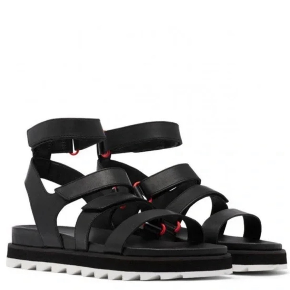 Sorel roaming multi strap sandal size 10